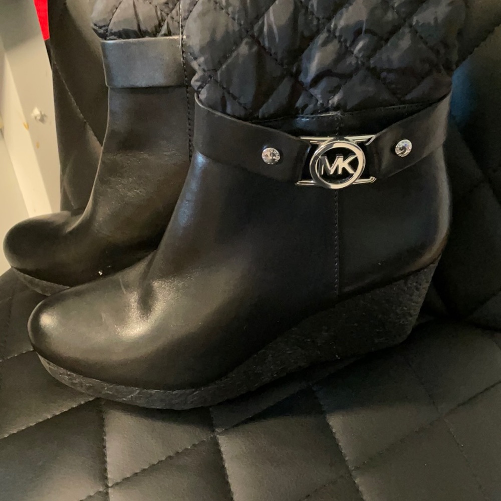 MICHAEL KORS WEDGE BOOTS